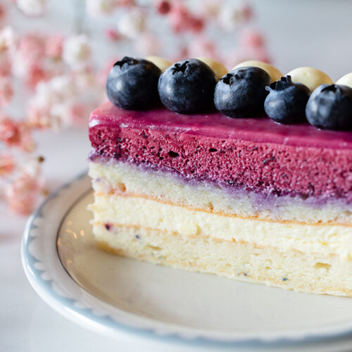 Blueberry Limoncello layer cake