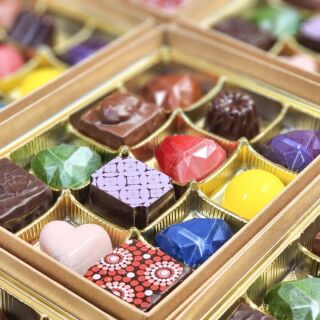 Mother's Day is Sunday and we've got all kinds of sweets for mom, gramma, and the mother figures in your life who must be celebrated!

Featured here are 12 and 4 packs of assorted confections.