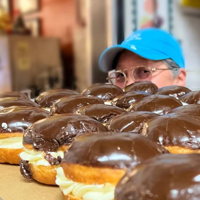 Oh that Chef William...when you think there will only be 1 day of pączki and then he surprised us on Thursday!!!

Pączki will be playing peekaboo through the weekend. Today, Friday, Saturday & Sunday, each shop will have limited flavors (1 or 2 of Chef’s choice), and very limited supplies. Come early if you really NEED your pączki fix.

We’ll go for broke on Fat Tuesday, with Chef staying up all night Monday creating a bounty of pączki in all the flavors.

Shown here is one of our very favorite extra special flavors...we also love the Boston Cream pączki. 

(Wink wink...see what we did there?)