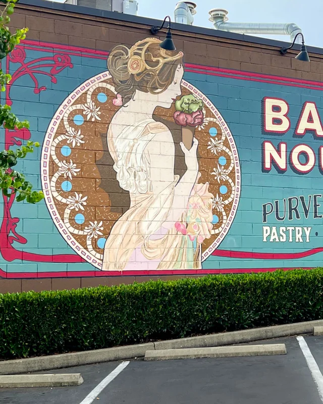 Lady Nouveau wants to remind you that there isn’t a better combination than ample free parking and authentic gelato!

Burien is waiting!!

#freeparkingburien #gelato