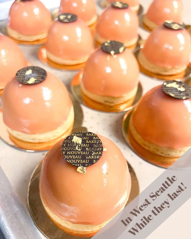Here for West Seattle Summer Fest...

The Summer Dome!!!

A delicate mango-passion fruit mousse dome with a guava coulis insert, on a perfect sablé Breton cookie. Summer heaven!

(You don’t want to dilly dally, these are only in West Seattle in celebration of Summer Fest, for as long as the supplies last)

#WSSummerFest #WestSeattleJunction #WestSeattleSummerFest #StreetFair