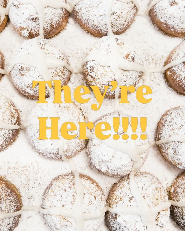 Here through Easter, in all 3 shops and online!

Sweet buns with candied orange peel, chopped dates and dried cranberries topped with streusel and royal icing cross.

(Available by the pair or in a 6-pack)